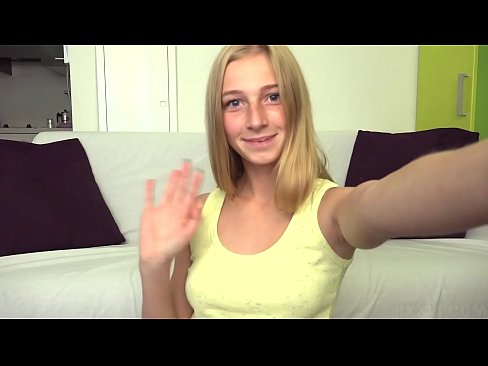 ❤️ Kiam mi enuas, mi pigre masturbas mian rozkoloran kuzon ❤❌ Faka video ĉe ni ❌️