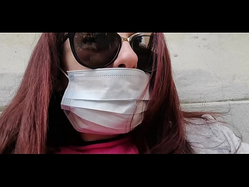 ❤️ Nicoletta venĝas sur sia najbaro kaj pisas en sia garaĝo (Speciala Itala Kvaranteno de Covid19) ❤❌ Faka video ĉe ni ❌️
