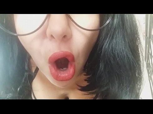 ❤️ Kara, via duonpatrino ne lasos vin iri al lernejo hodiaŭ... Mi bezonas vin tro multe... ❤❌ Faka video ĉe ni ❌️